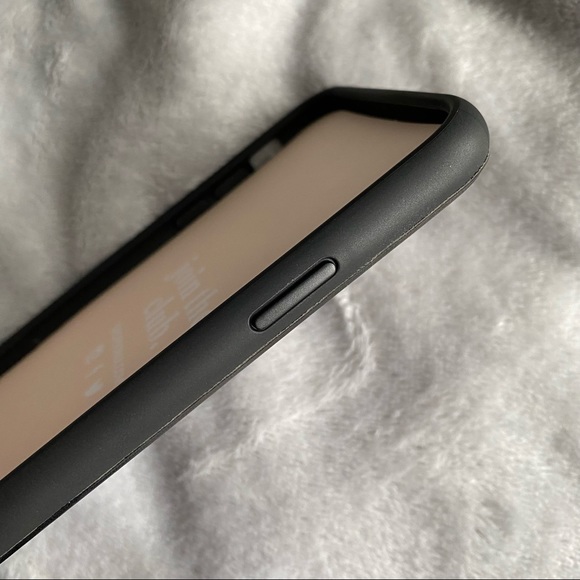 Black Crossbody IPhone Case | Iphone 11 Pro - Picture 4 of 7